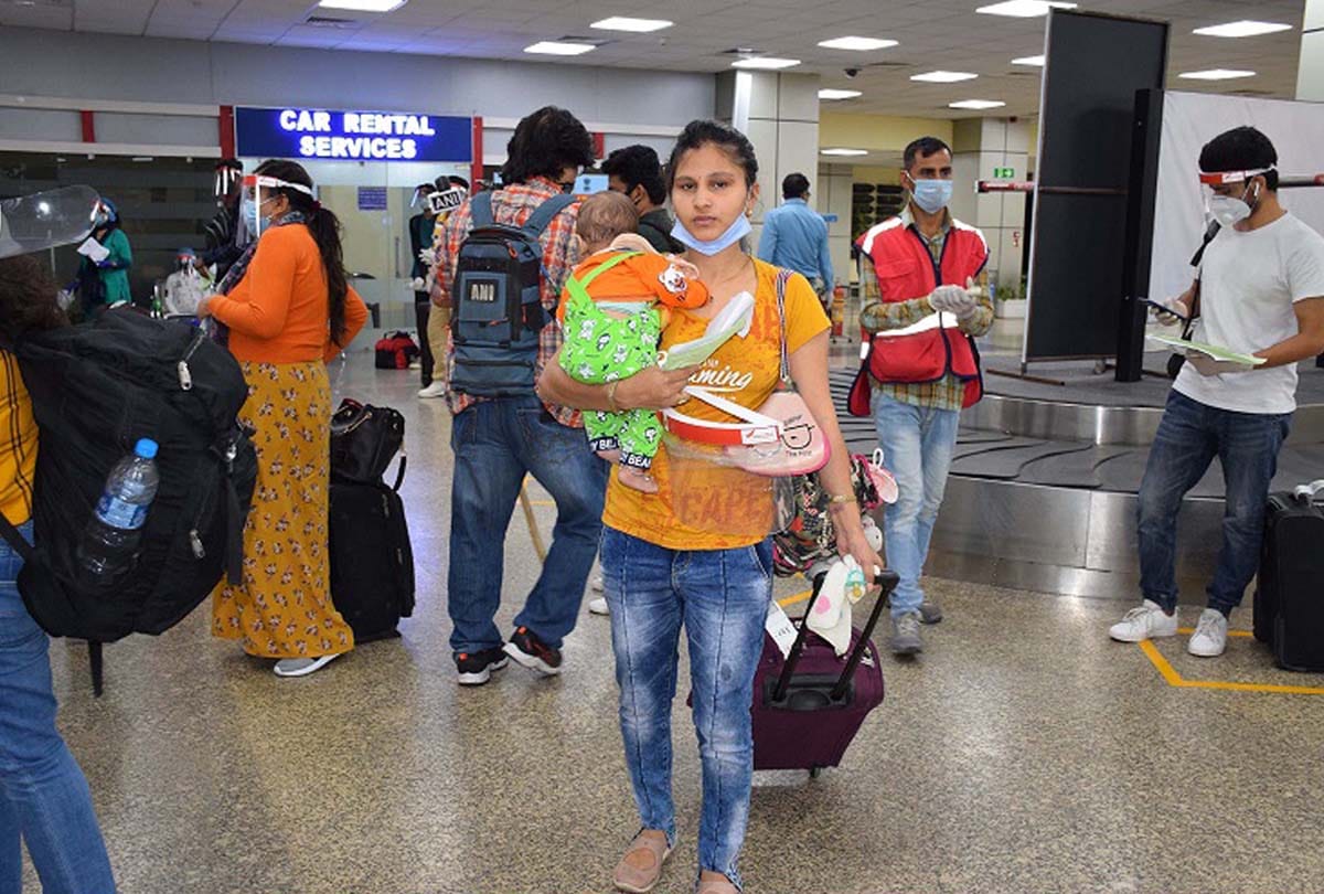 Eight flights arrived on first day in Jammu Kashmir, all passengers were quarantined