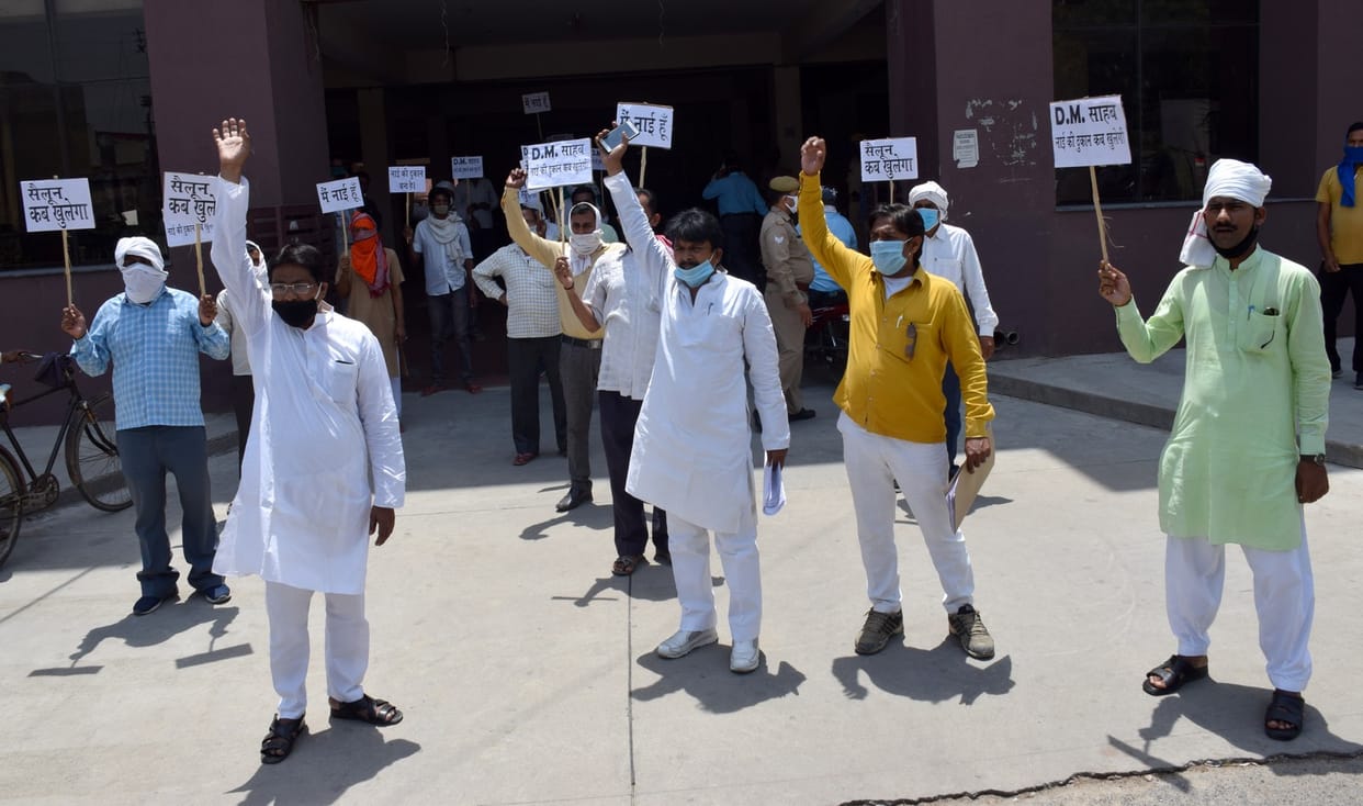 Barber society protests to demand to open saloon three days a week