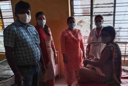 Woman gave birth to child in Fatehpur after traveling 1200 km
