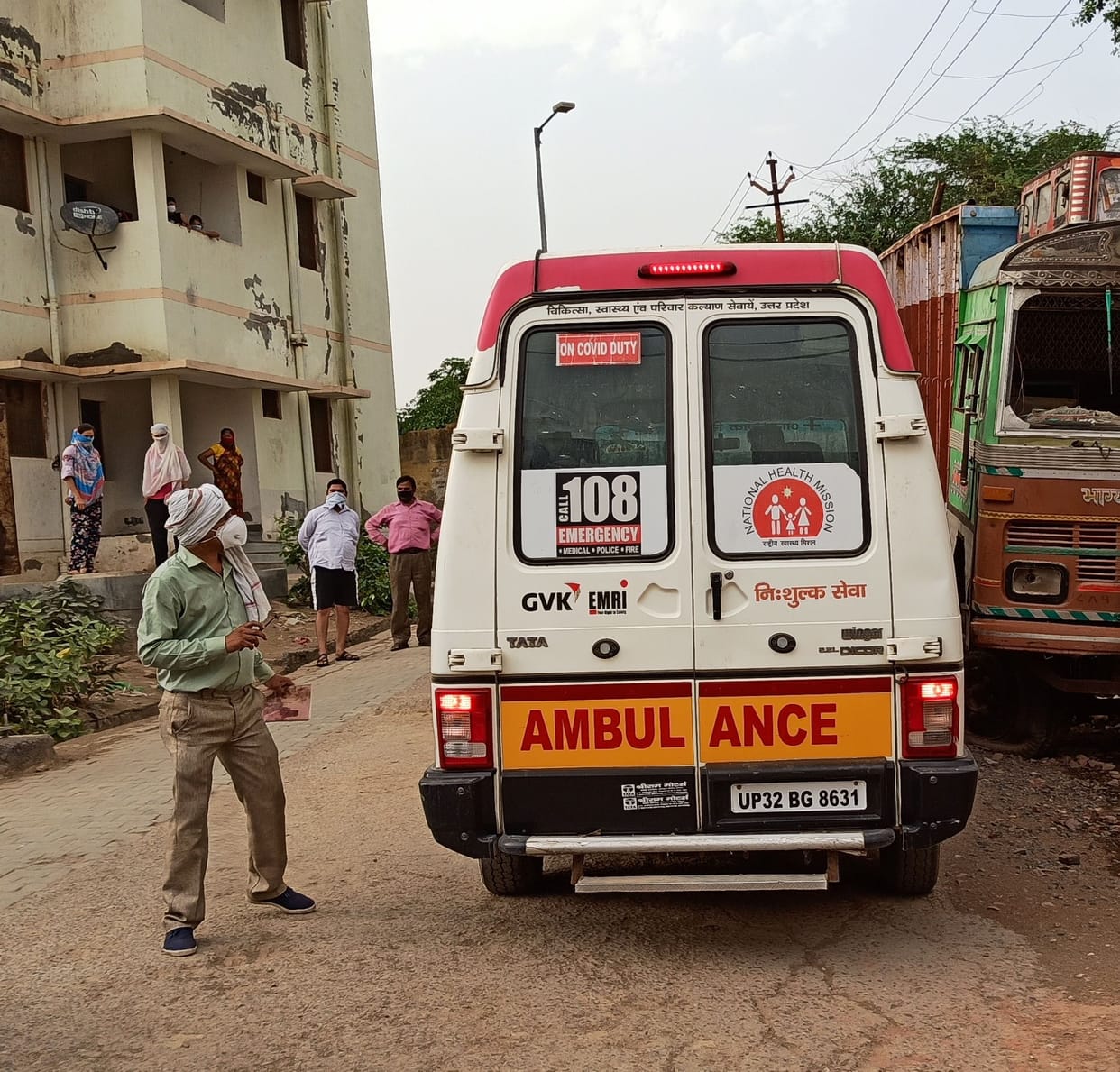 Hathras: 65-year-old woman found corona positive during treatment in Agra, died