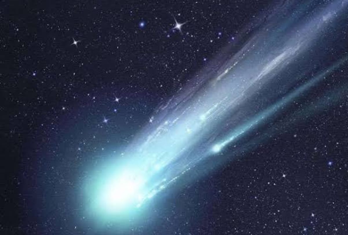 Special Comet going by sun today see latest comet photos Astronomical event