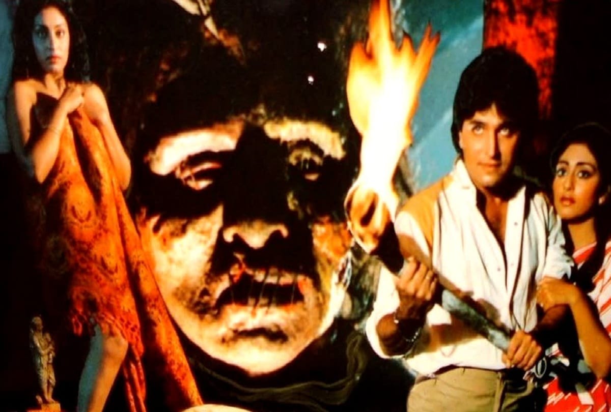 Bollywood horror film these are Do Gaz Zameen Ke Neeche Veerana Purani Haveli Bandh Darwaza and Dak Bangla 90s horror movies