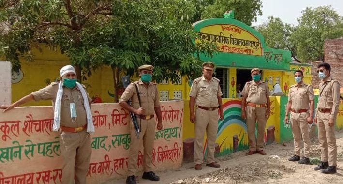 jameen ke vivaad mein do pakshon mein maarapeet, patharaav aur phaayaring