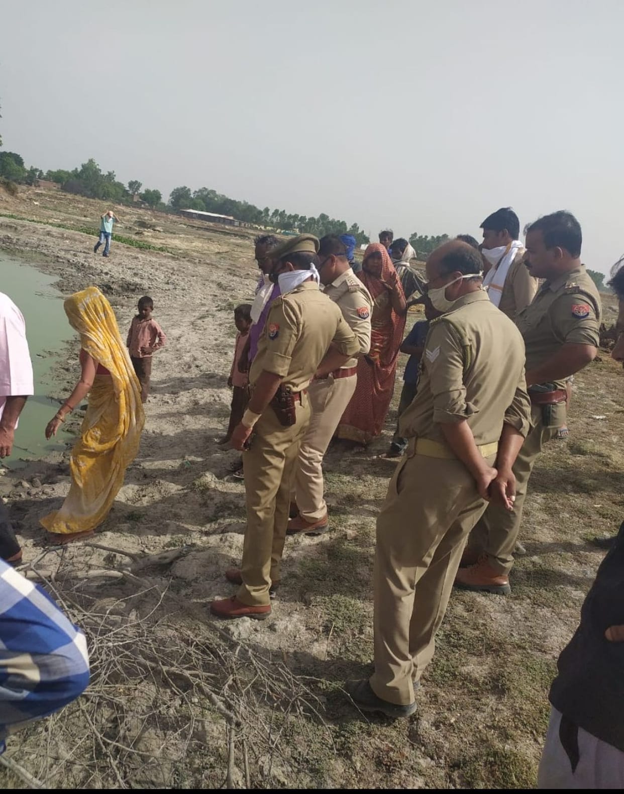 Former block chief of Haswa found dead along the pond in fatehpur