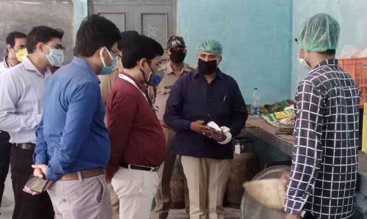 Nodal officer inspects quarantine centers