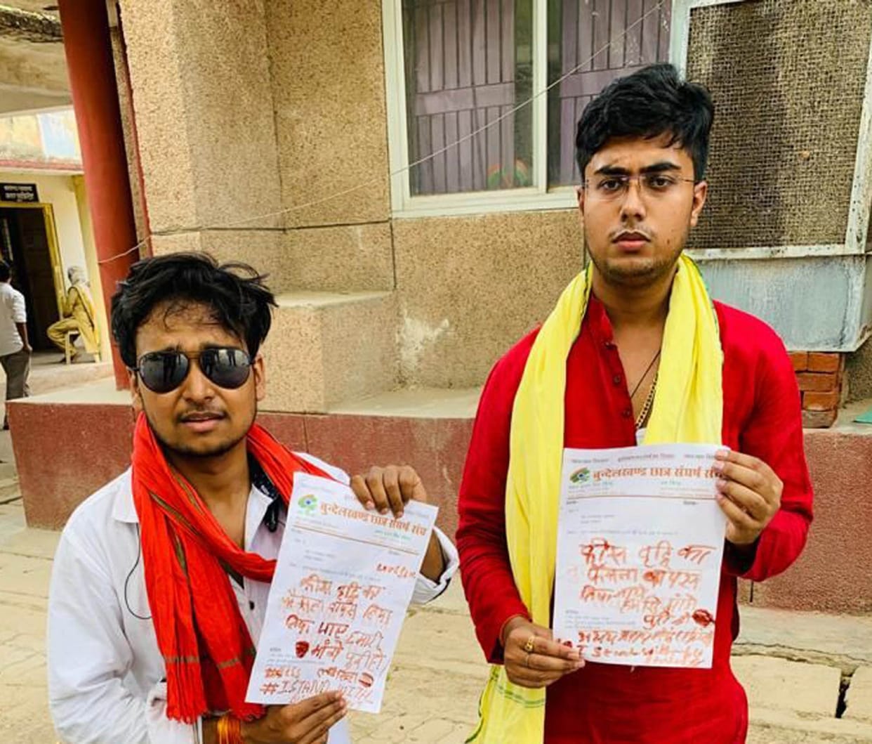 Students wrote a letter in blood for the waiver of fees in banda