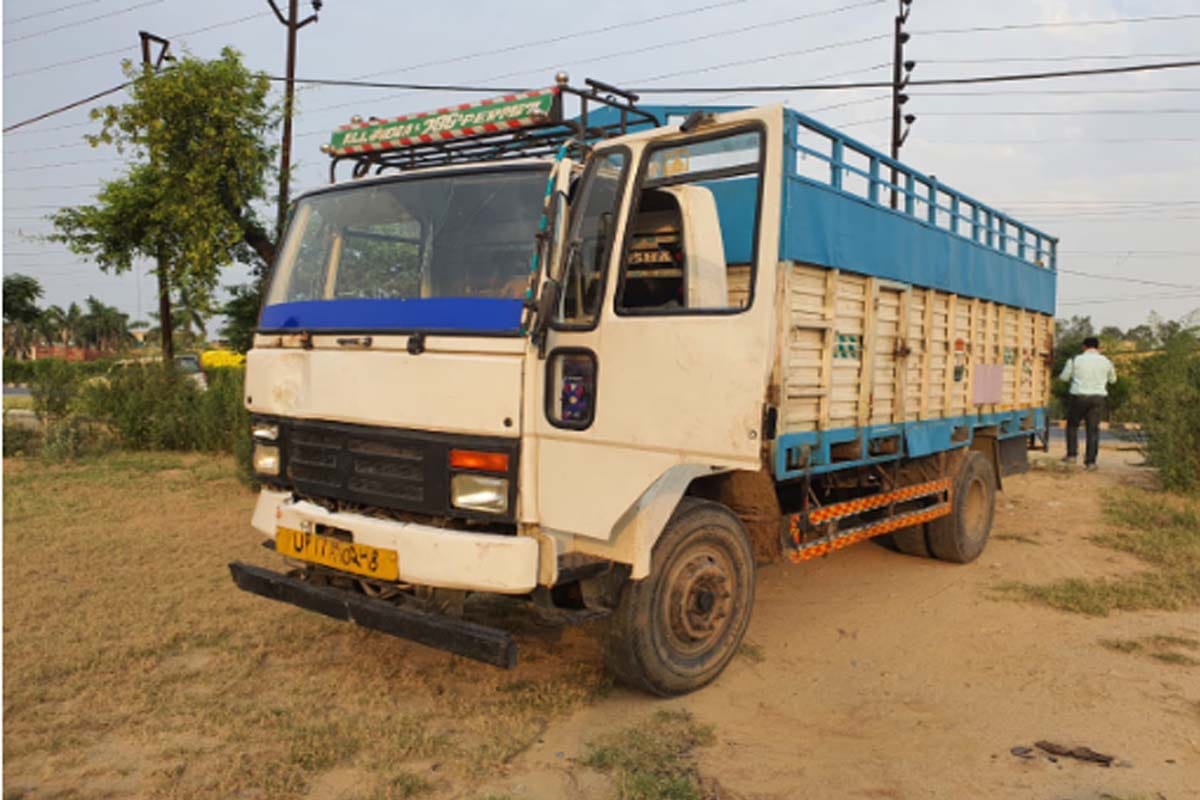 police Encounter in Meerut: badmash injured prize money of twenty five Thousand