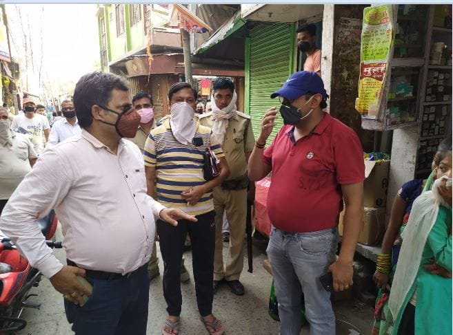 Hathras: City's drug seller Quarantine in Aligarh.