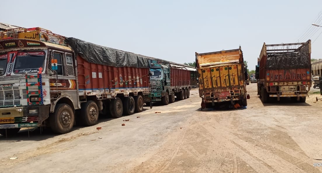 Overload 36 truck and 26 tractor seats, recovered fine
