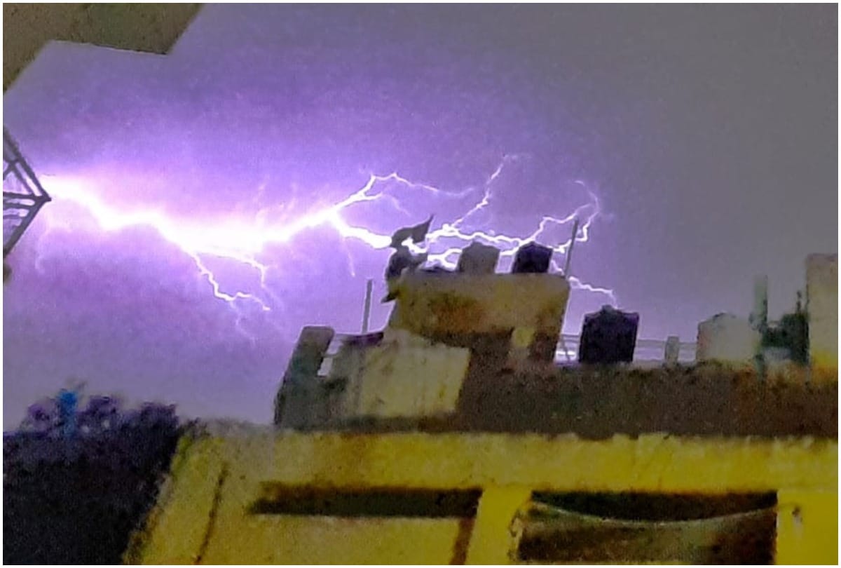 Thunderstorm with light to moderate rain would occur over and adjoining areas of Kaithal, Narwana Jind