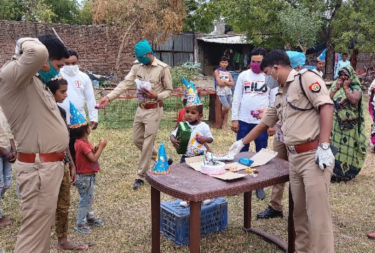 Police celebrate birthday of slum boy in agra amid lockdown
