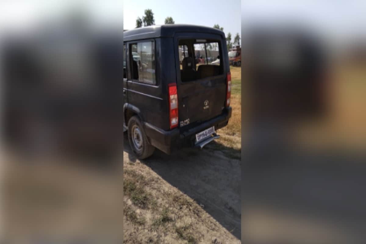 The villagers have attacked on police team and three policemen injured including two sub inspector at Shamli