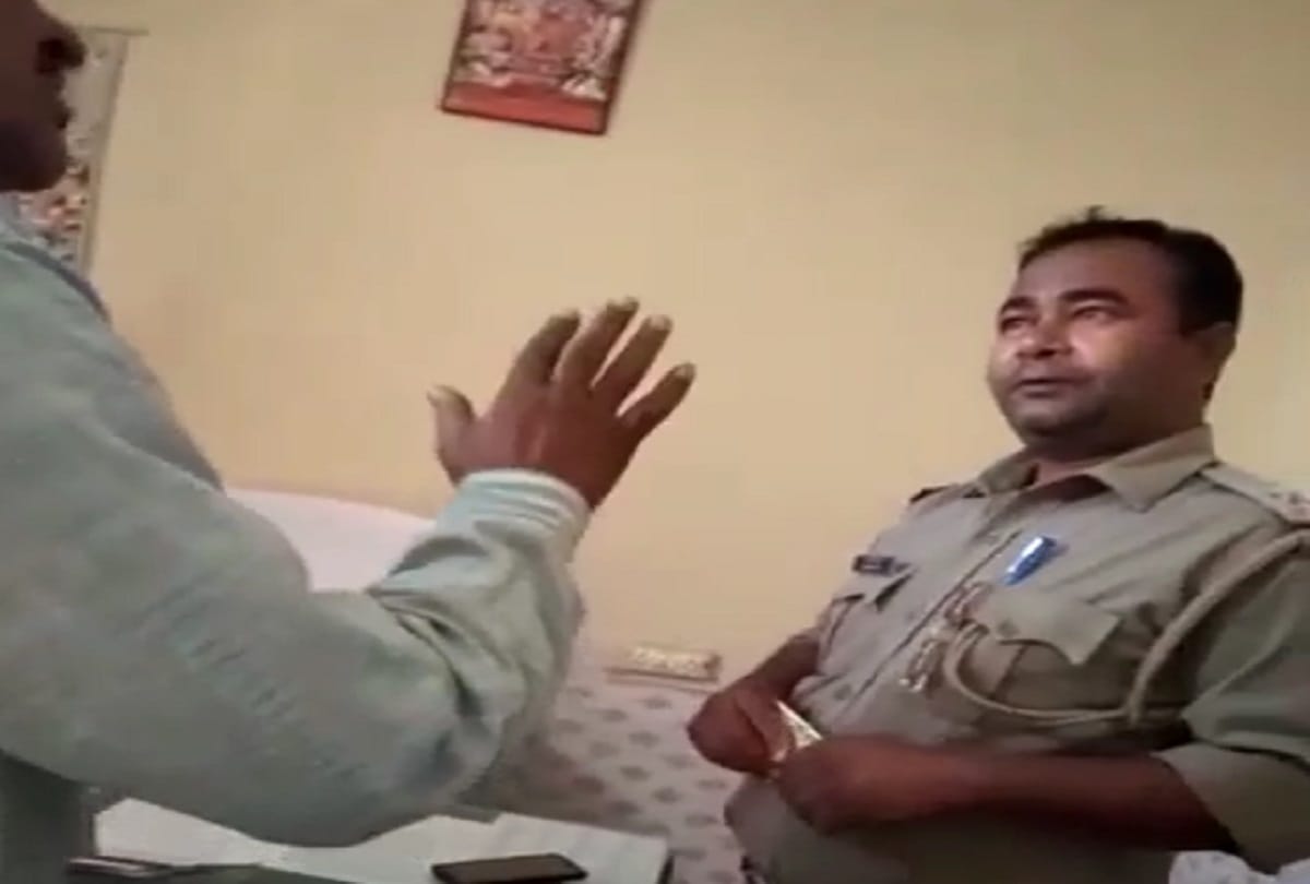 Aligarh Inspector taking bribe captured in video susupended