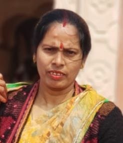 Woman dies due to collision of trola