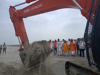 MLA inaugurates dredging project, work will begin to divert the river Ganges