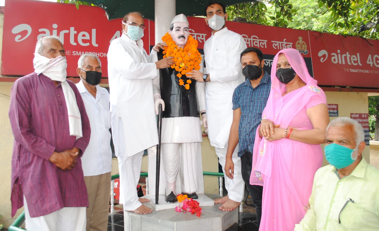 Salute the farmer Messiah on his death anniversary
