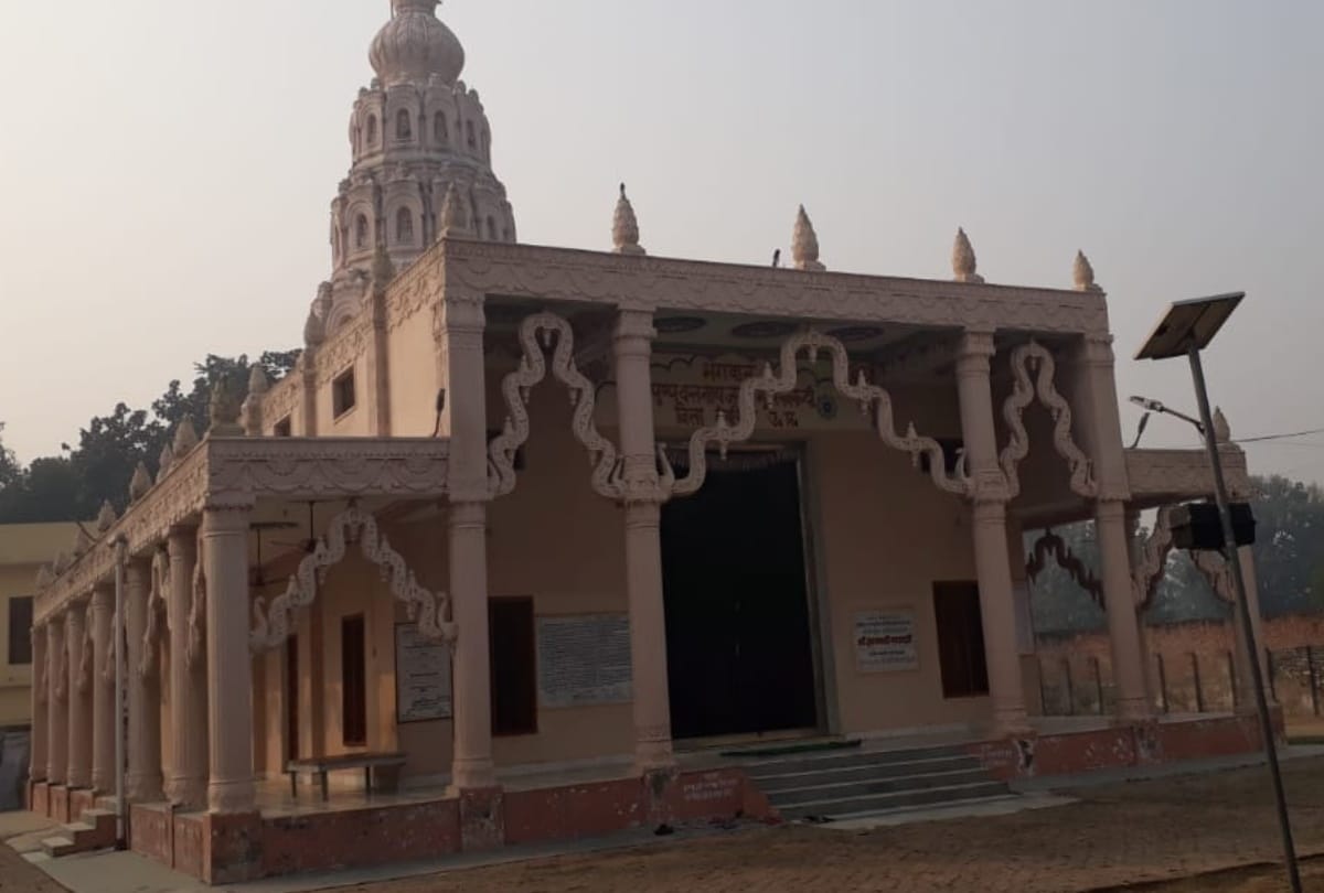 Jainism followers also come from abroad to visit Deoria
