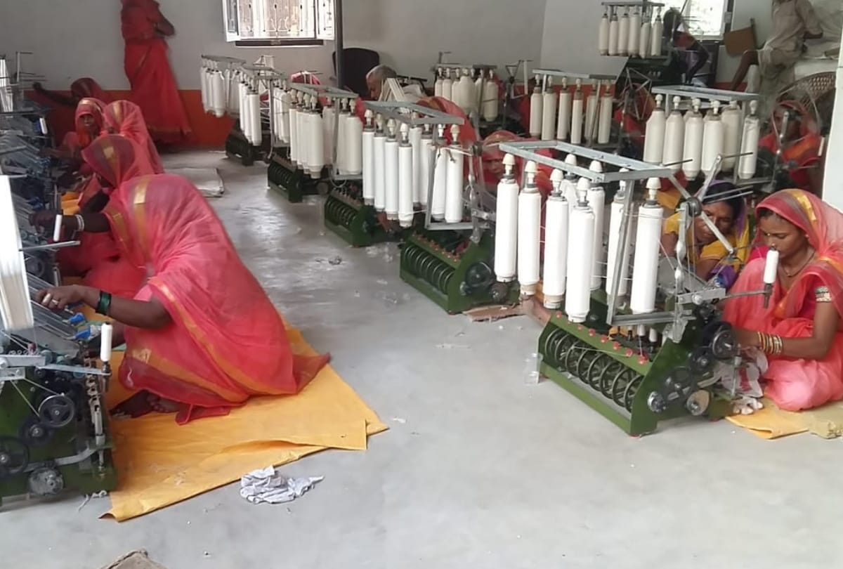 Migrant work with Charkha in kushinagar during Lockdown