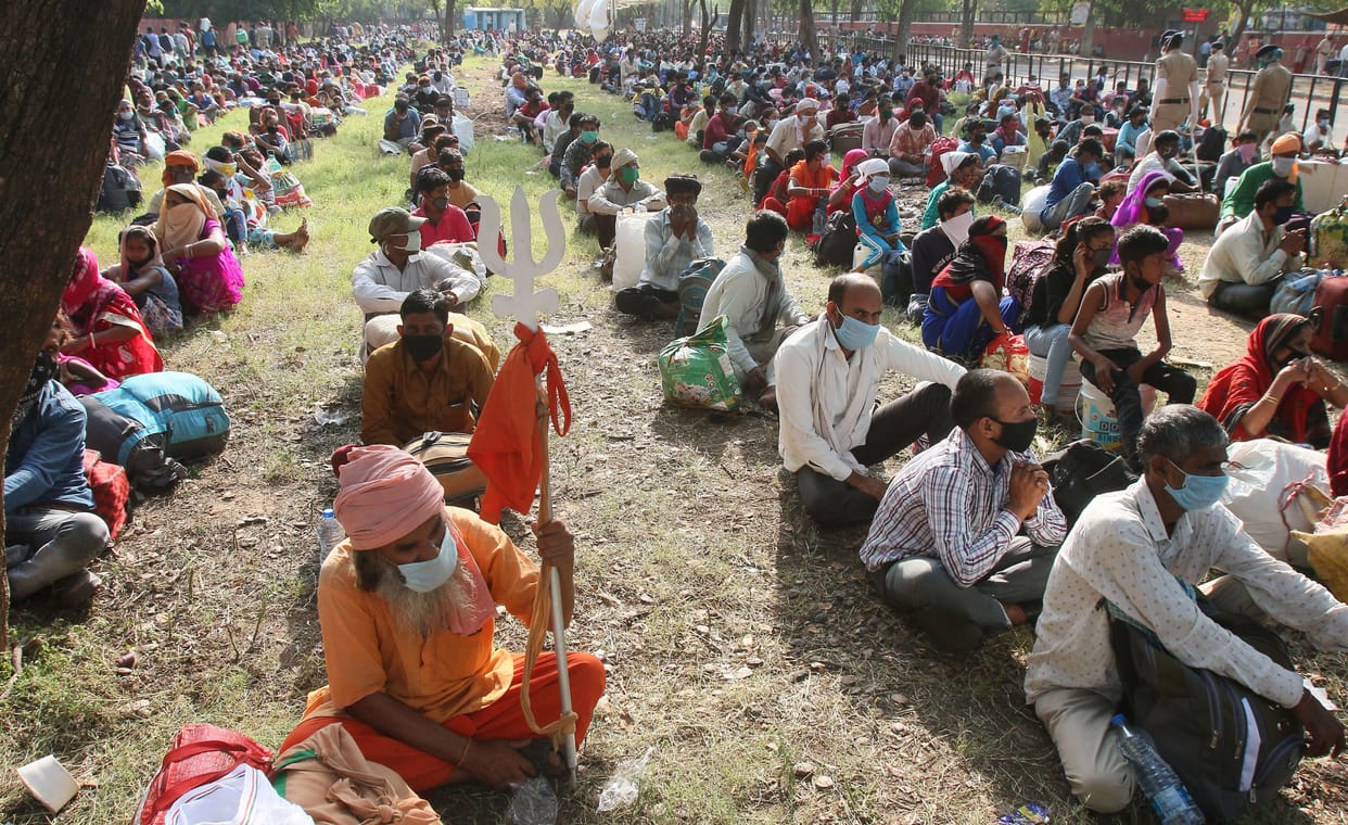 3102 migrant workers left for Darbhanga and Gorakhpur by two trains