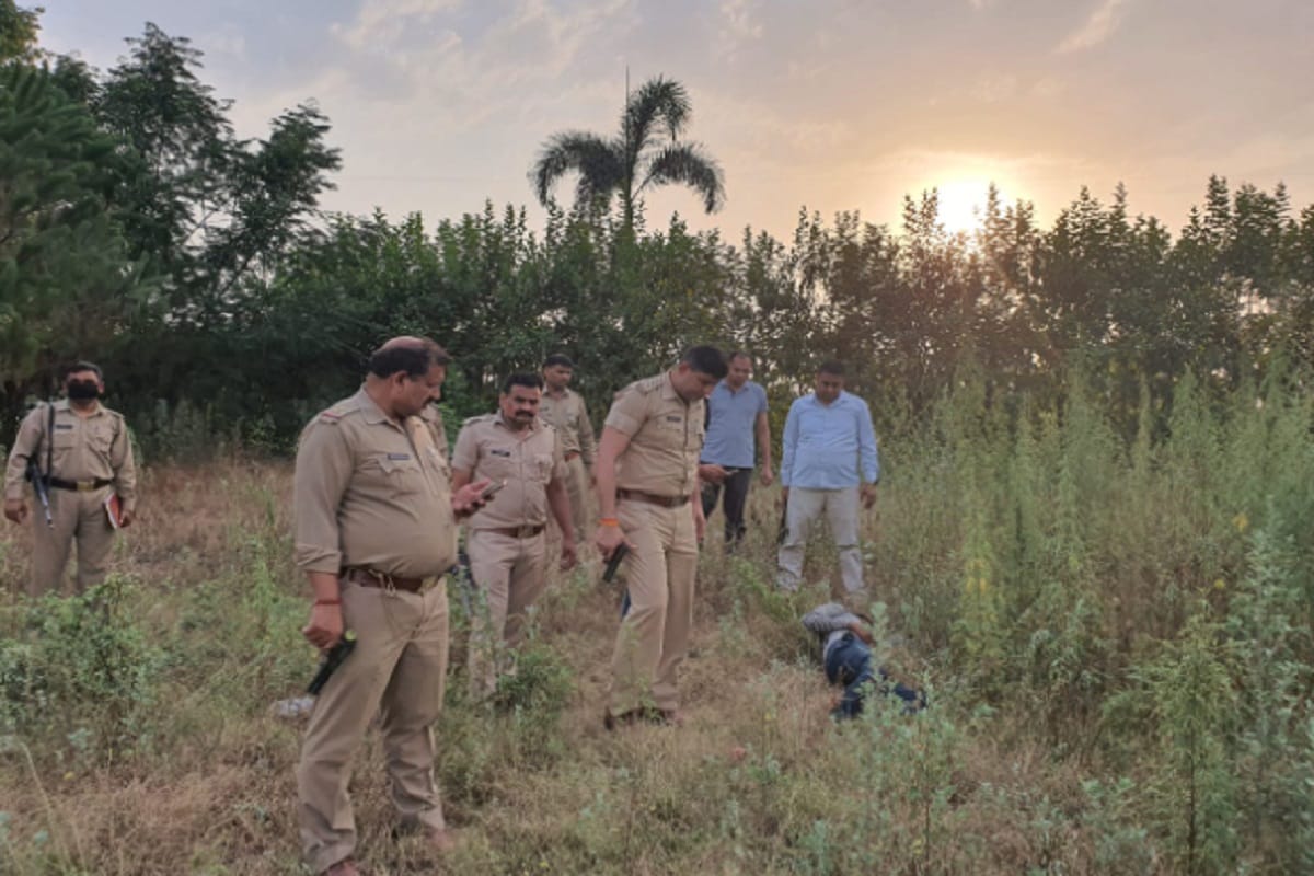 UP Crime News, six criminals arrested and four injured in police encounter at Meerut and Muzaffarnagar
