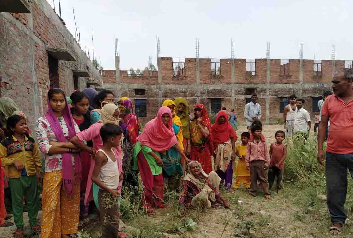 Kanpur: Chowkidar killed in law college, Kotwal said death due to falling in a storm