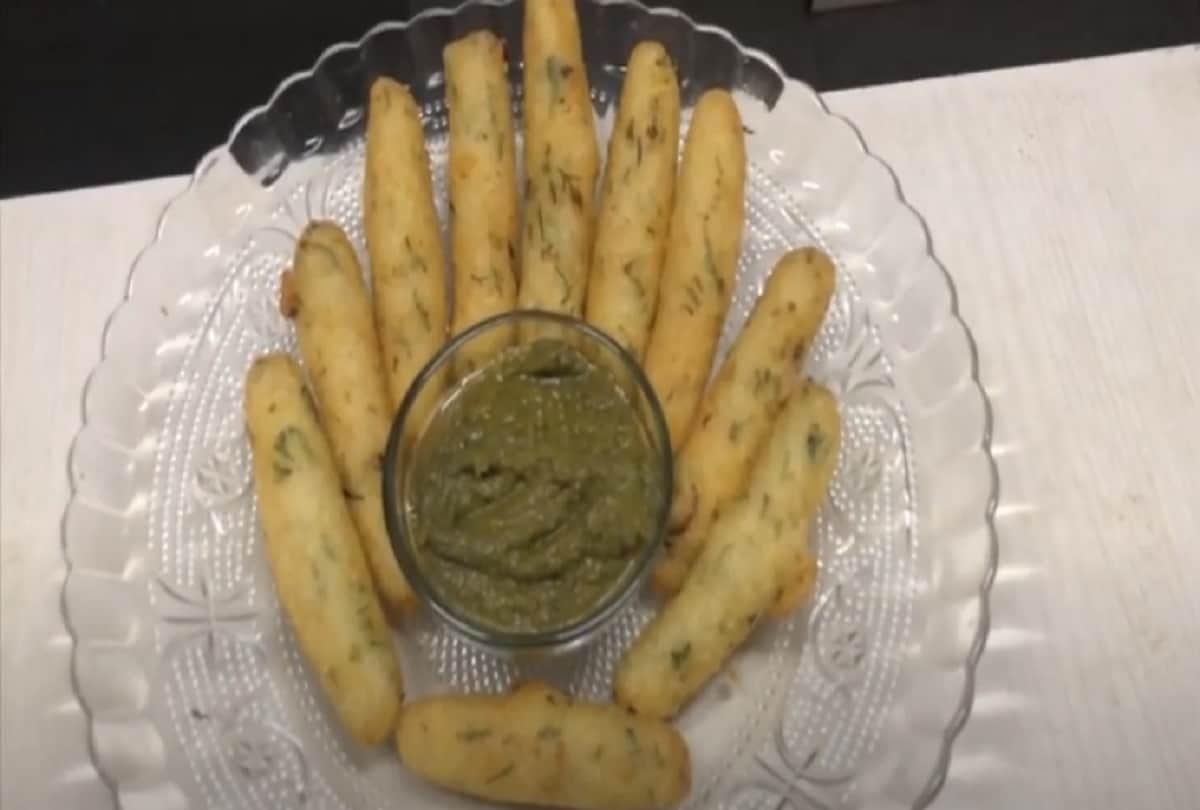 diwali special 2022 snacks recipe make aloo poha roll