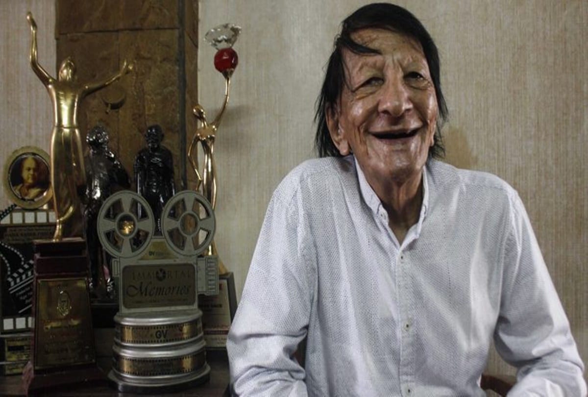 Veteran lyricist Yogesh Gaur Lucknow to Mumbai Travel Story