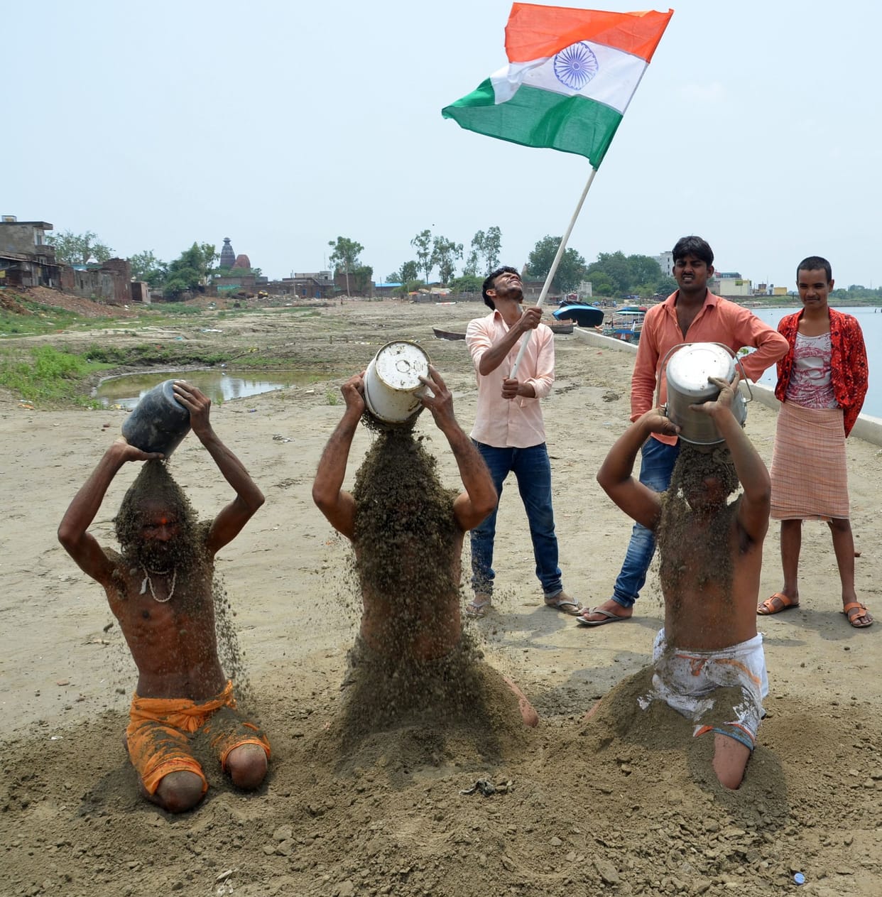yamuna, water, gangajal, protest, mud bath, vrindavan
