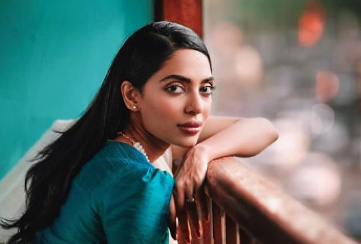 Sobhita Dhulipala Birthday here know facts about her