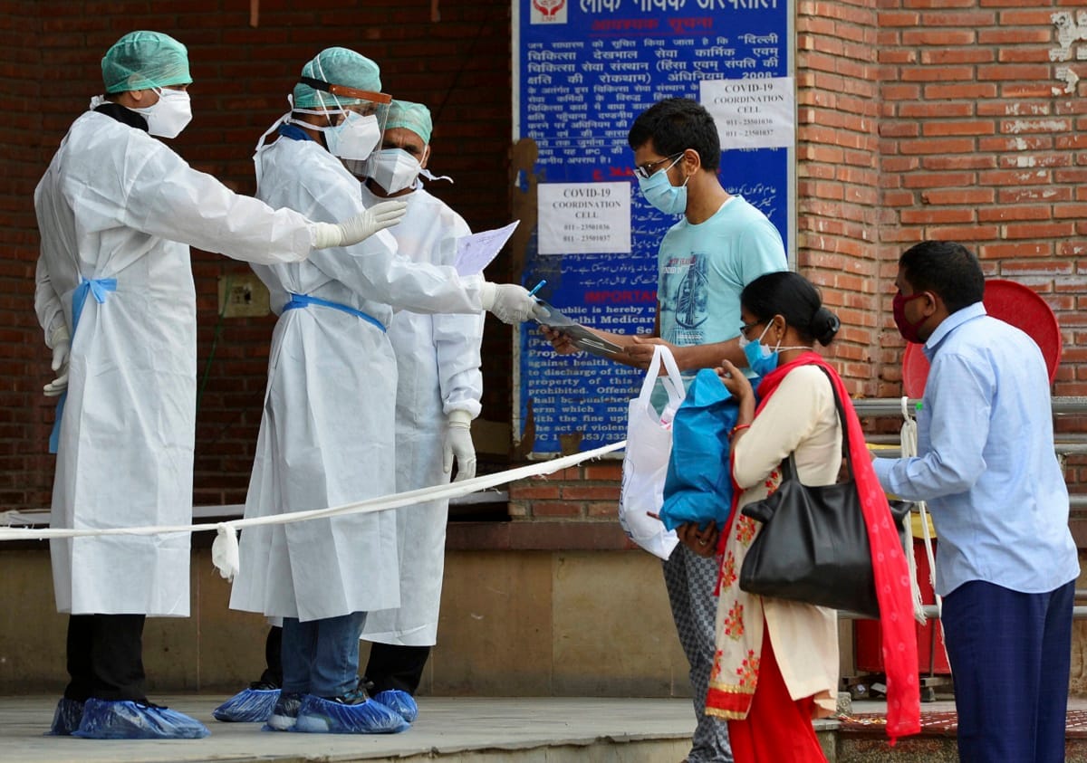 Delhi: Corona patients relatives will be able to stay in hospital