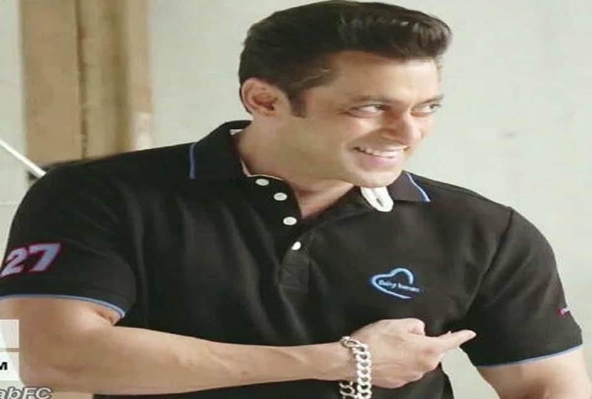 attention men never do these mistakes while wearing polo tshirt