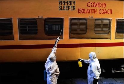 #LadengeCoronaSe: Railways set up 20 isolation coaches at Bhopal station, patients to be kept from Sunday