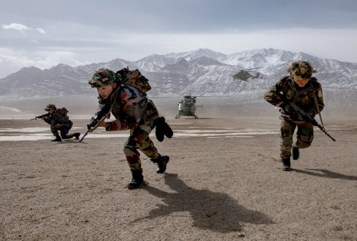 India-China militaries bring moving heavy equipment and weaponry to their rear bases near Ladakh