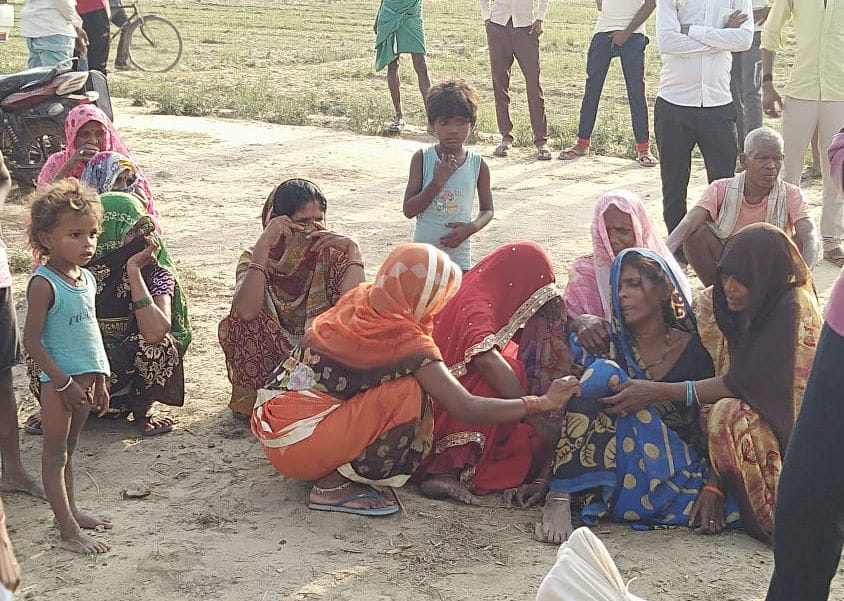 Dead body of Rajgir hanged in search of work from home