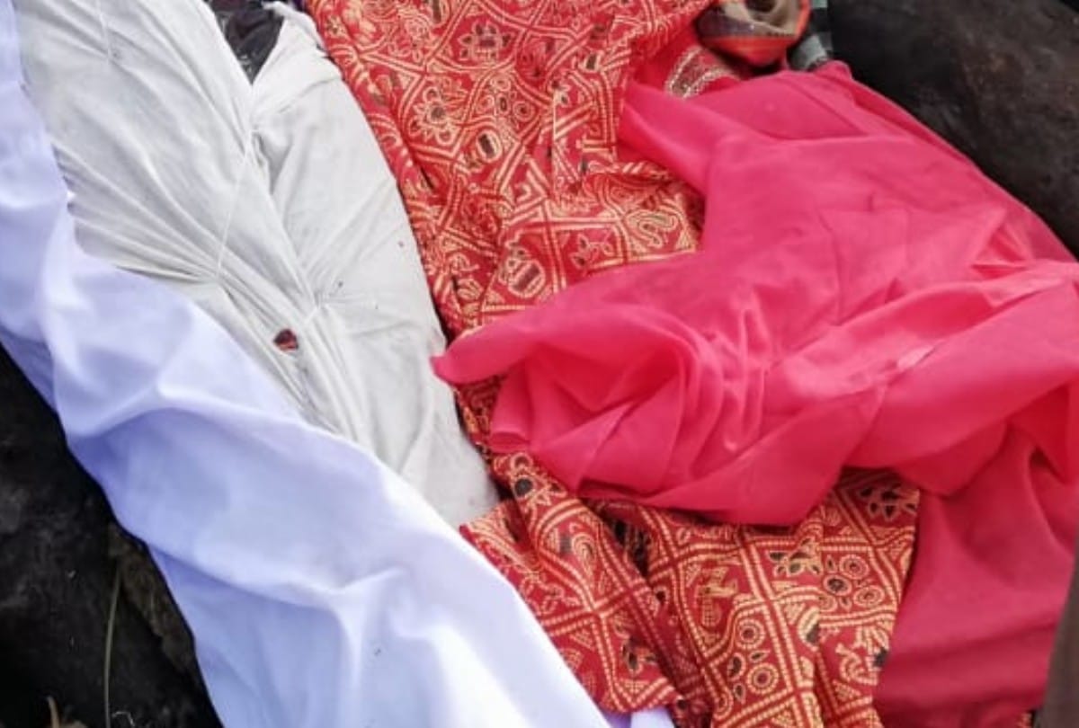 newly married couple cremated on a pyre in mainpuri