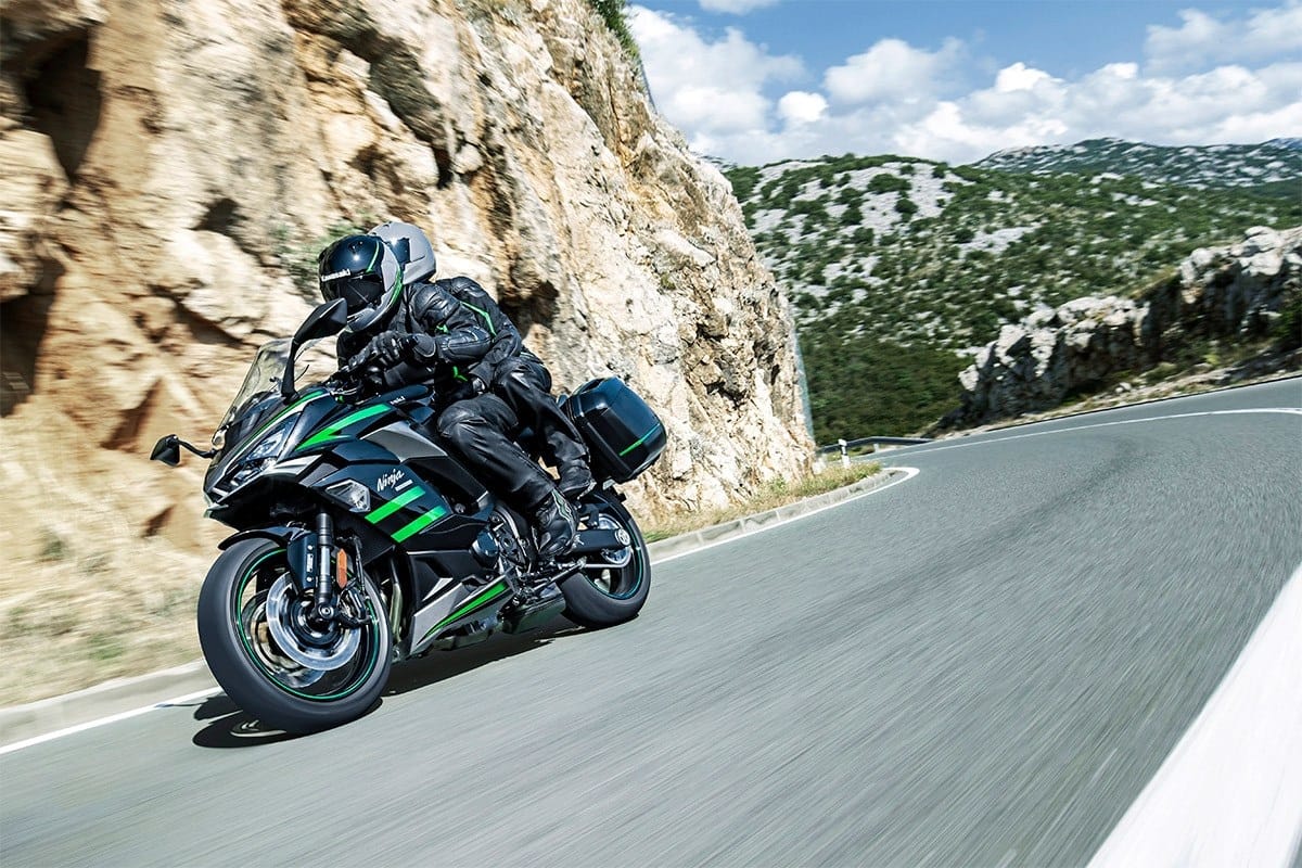 kawasaki ninja 1000sx 2020 price in india kawasaki ninja 1000sx 2020 specs kawasaki ninja 1000 sx price in india kawasaki ninja price in india kawasaki bikes