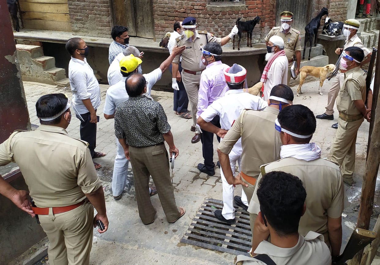 Sikandararau: 80% of Purdilnagar seals after getting corona positive