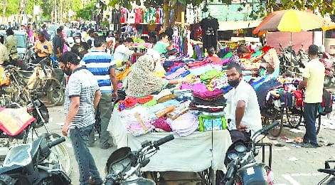 Corona took business worth two crores in lockdown