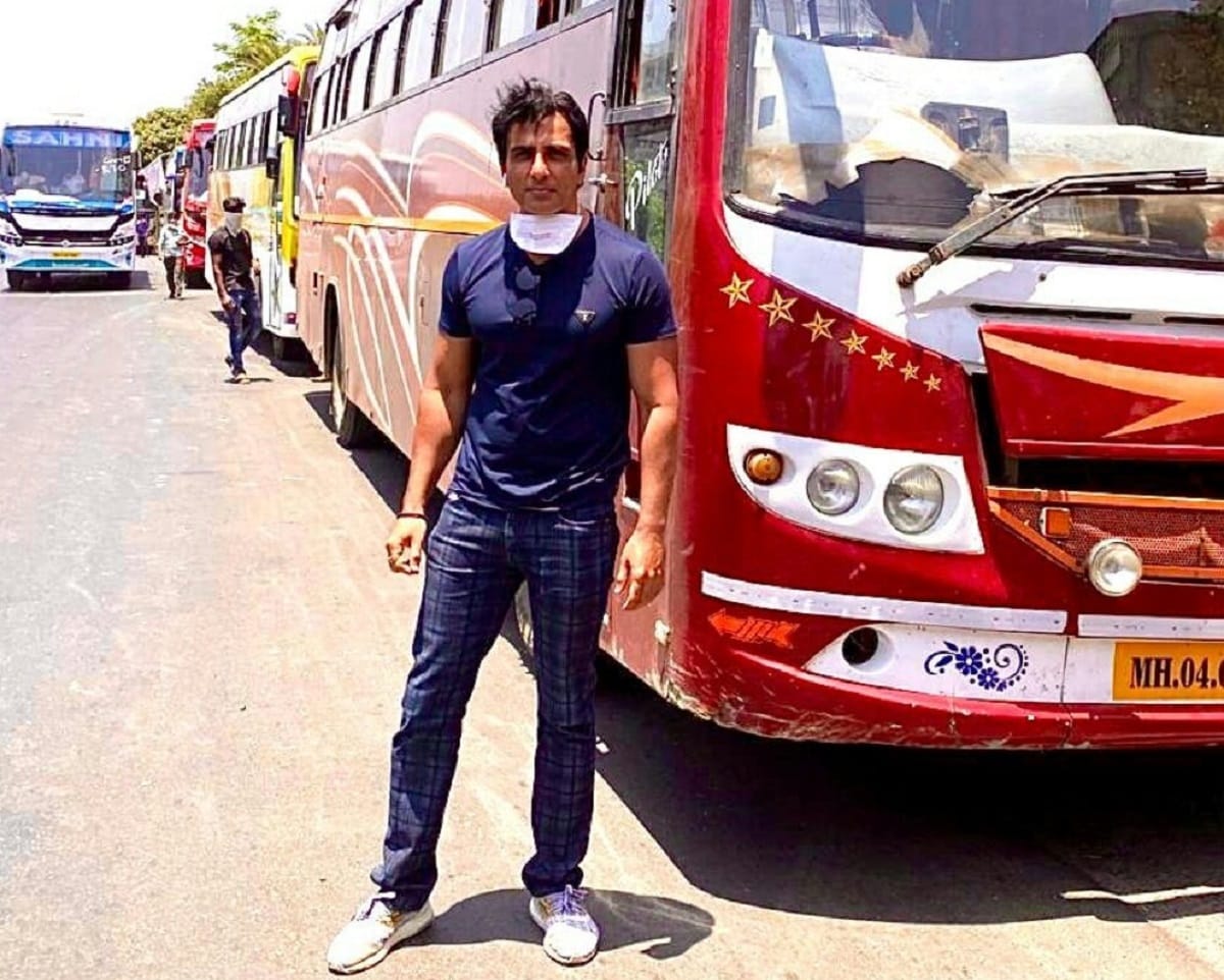 Actor Sonu Sood revealed in a special conversation with Amar Ujala, his father also runs langar everyday, feeds the poor