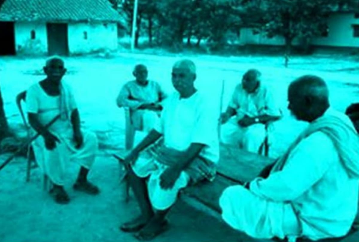 Zamindari system is still applicable in Mehdawal sant kabir nagar