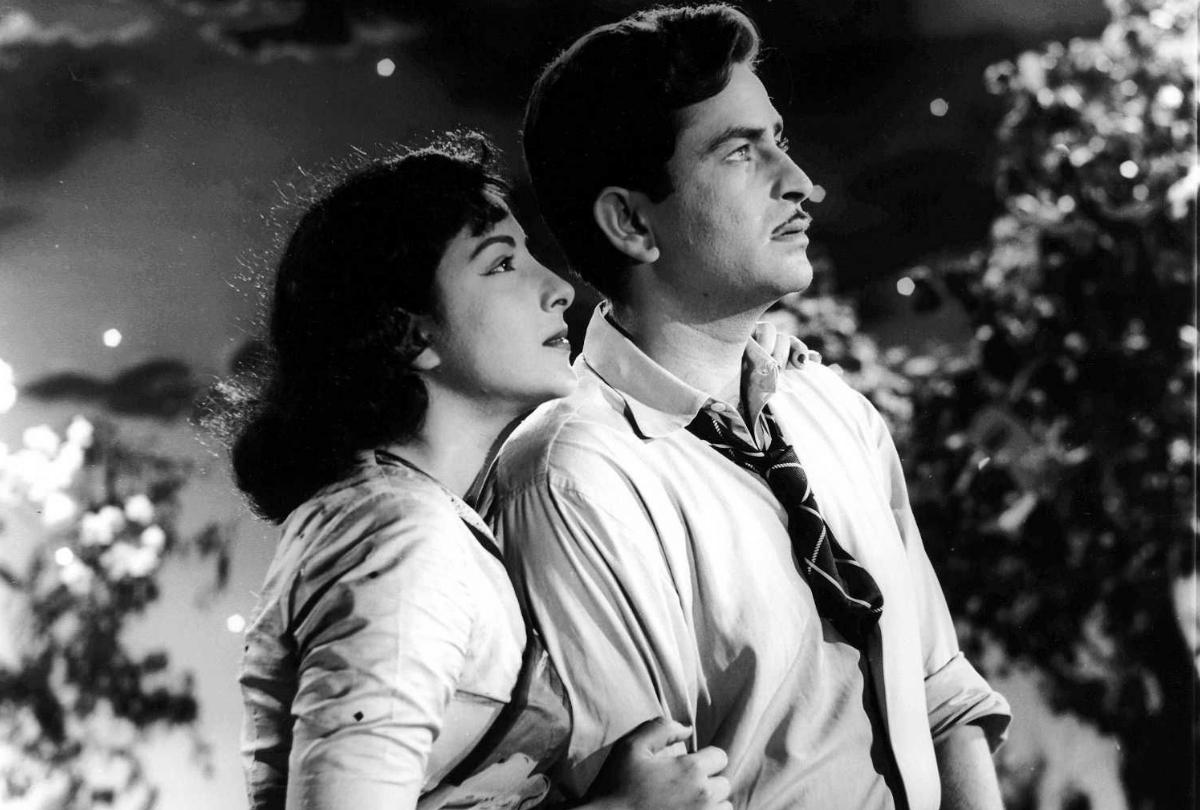 nargis dutt death anniversary love story of nargis dutt and raaj kapoor 
