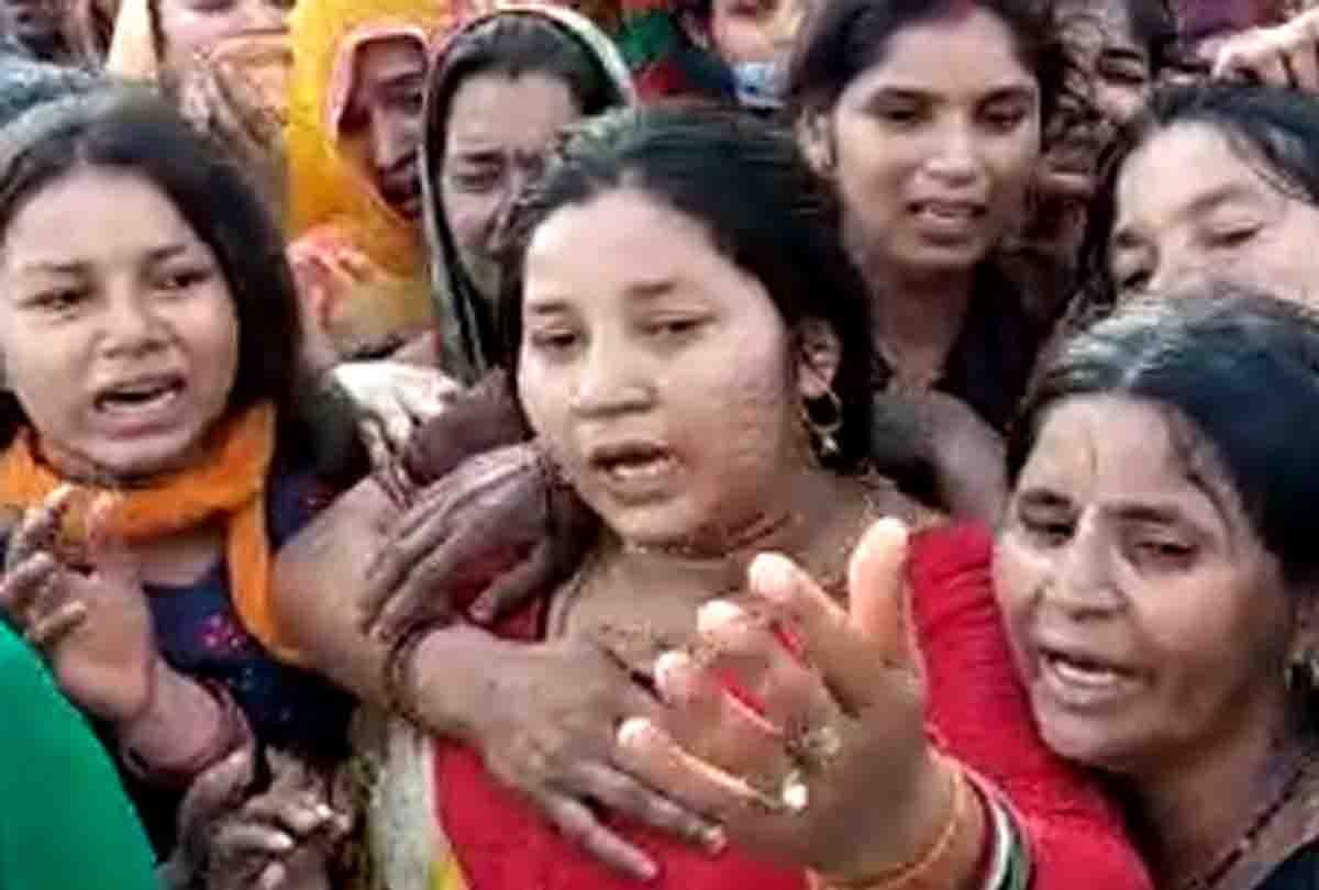 dead body of martyr reached his village kanpur dehat