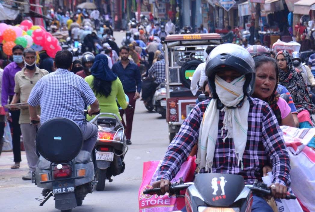 Open market on old schedule