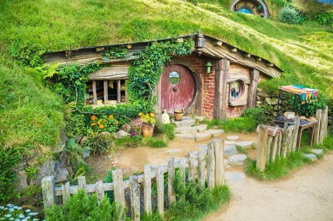 Hobbit House built in Mirzapur on the lines of New Zealand