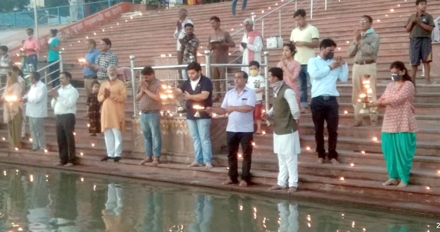 Special Aarti of Mother Ganga on Ganges Dussehra