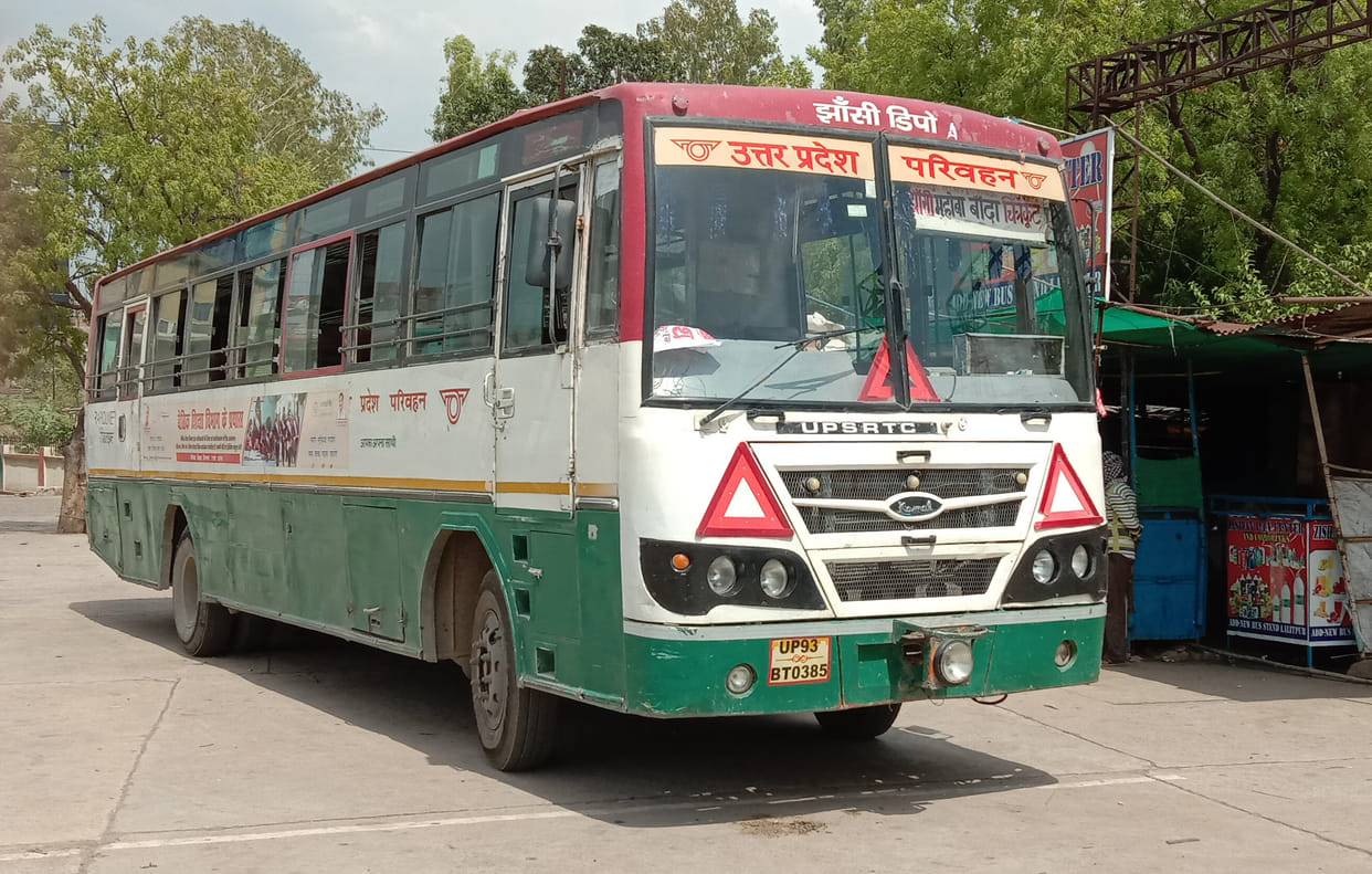 only six traveller going on bus