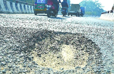 Red gate overbridge: Service road not built before rains will be stalled for several months