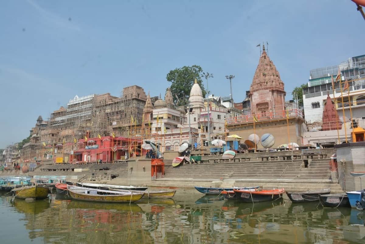 Janta Curfue anniversary: varanasi city and banaras ki galiyan ghat and road temple were silent see images