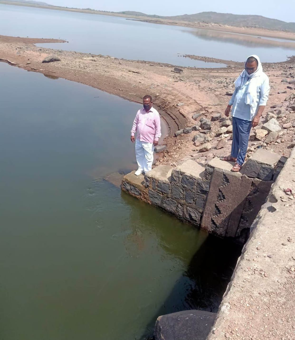 Monsoon eyes to fill dry dams