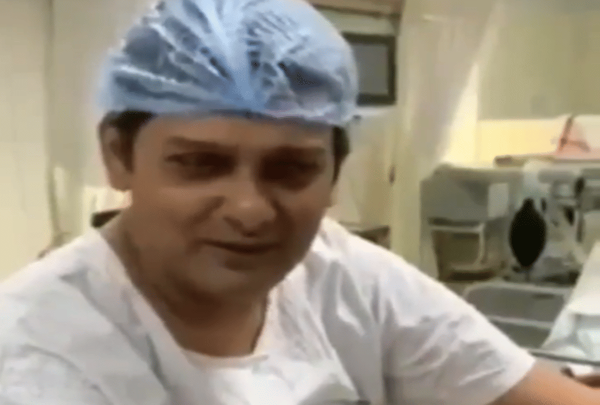 viral video of Wajid Khan singing Hudd Hudd Dabangg Song from Salman Khan Movie for his brother Sajid